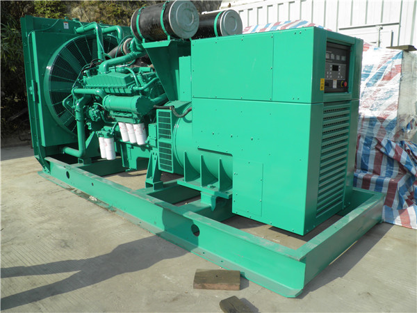 隆阳发电机租赁-厂家给大家介绍发电机失磁现象