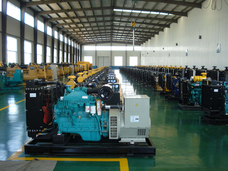 隆阳租赁发电机-柴油发电机组冒蓝烟、冒黑烟、冒白烟故障分析