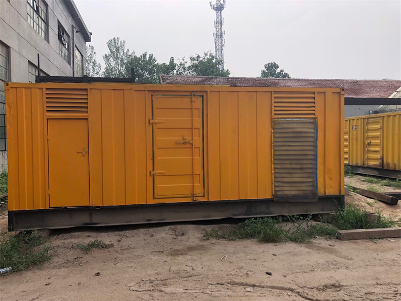 隆阳柴油发电机如何判断新机油是否已经完全充满机油滤清器？