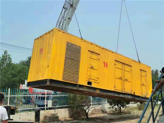 隆阳300KW柴油发电机组油耗是多少?
