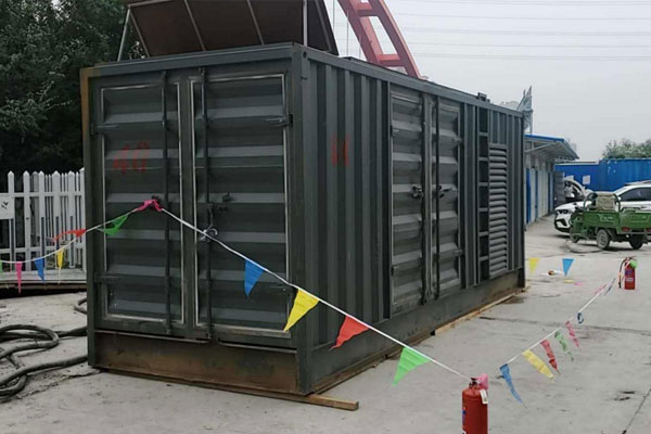 隆阳发电机租赁空气滤清器多久更换一次？